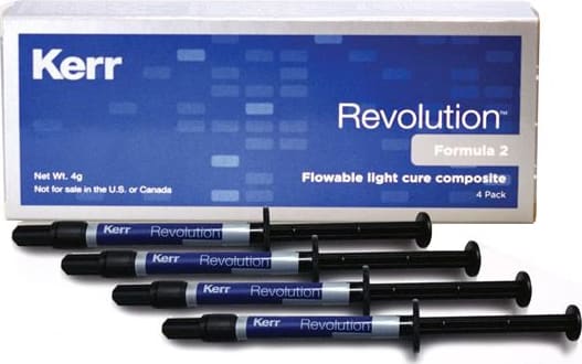 Материал стоматологический пломбировочный Revolution Formula 2 Intro Kit в составе_4шпр*1г(А2,В3,С3 и Universal opaque),доз.насадки 20шт